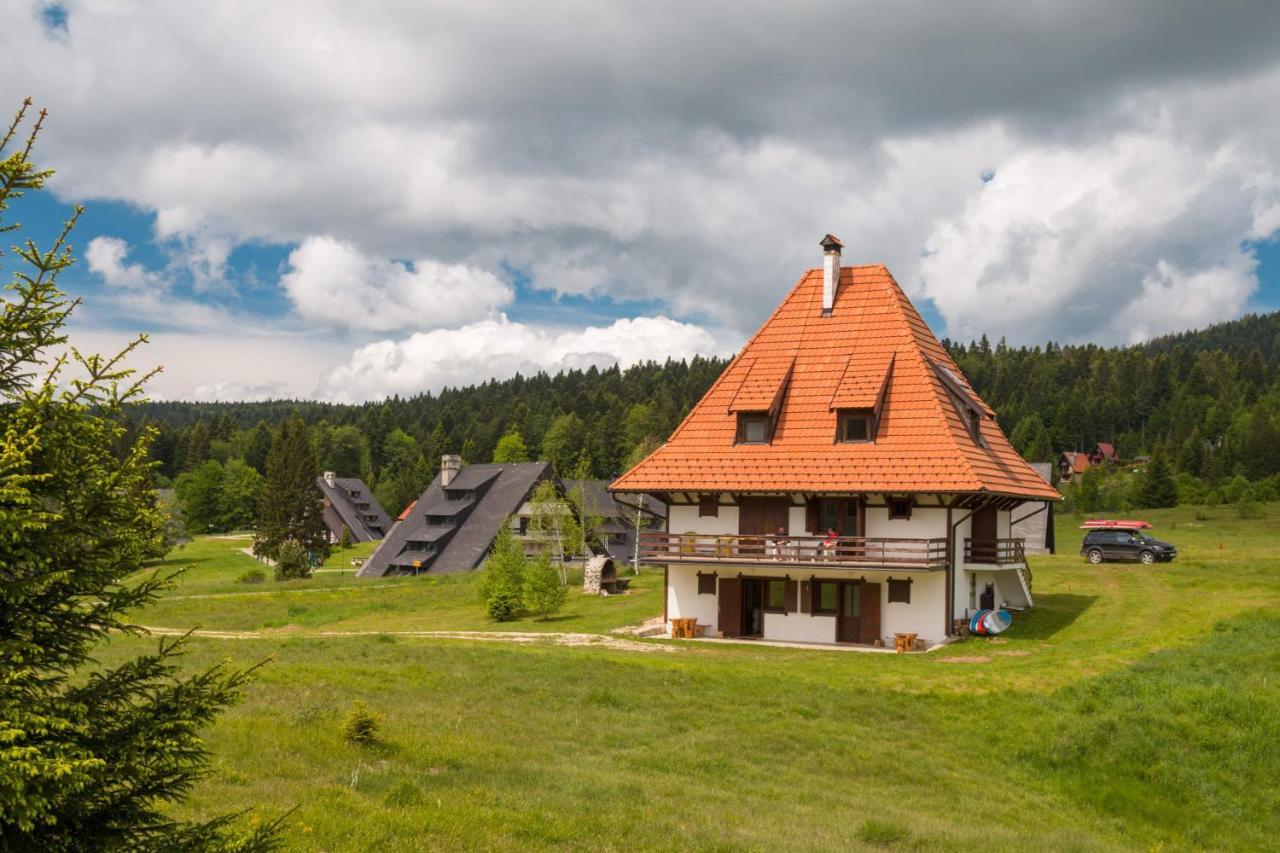 Apartmani Zeleni Meda Mitrovac Esterno foto